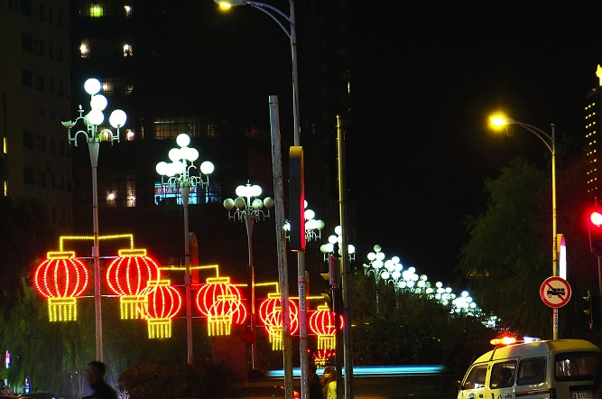 2019年10月中山道路照明項目施工完畢...